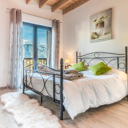 Les Edelweiss Mont-Blanc - Gite Classe 3 Etoiles Passy  Bagian luar foto