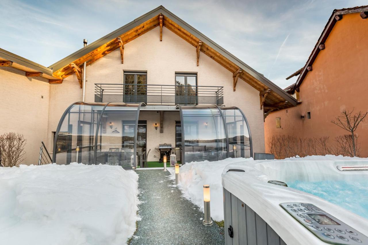 Les Edelweiss Mont-Blanc - Gite Classe 3 Etoiles Passy  Bagian luar foto
